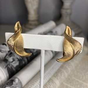 Vintage - Signed Crown Trifari - Clip Leaf Earrings